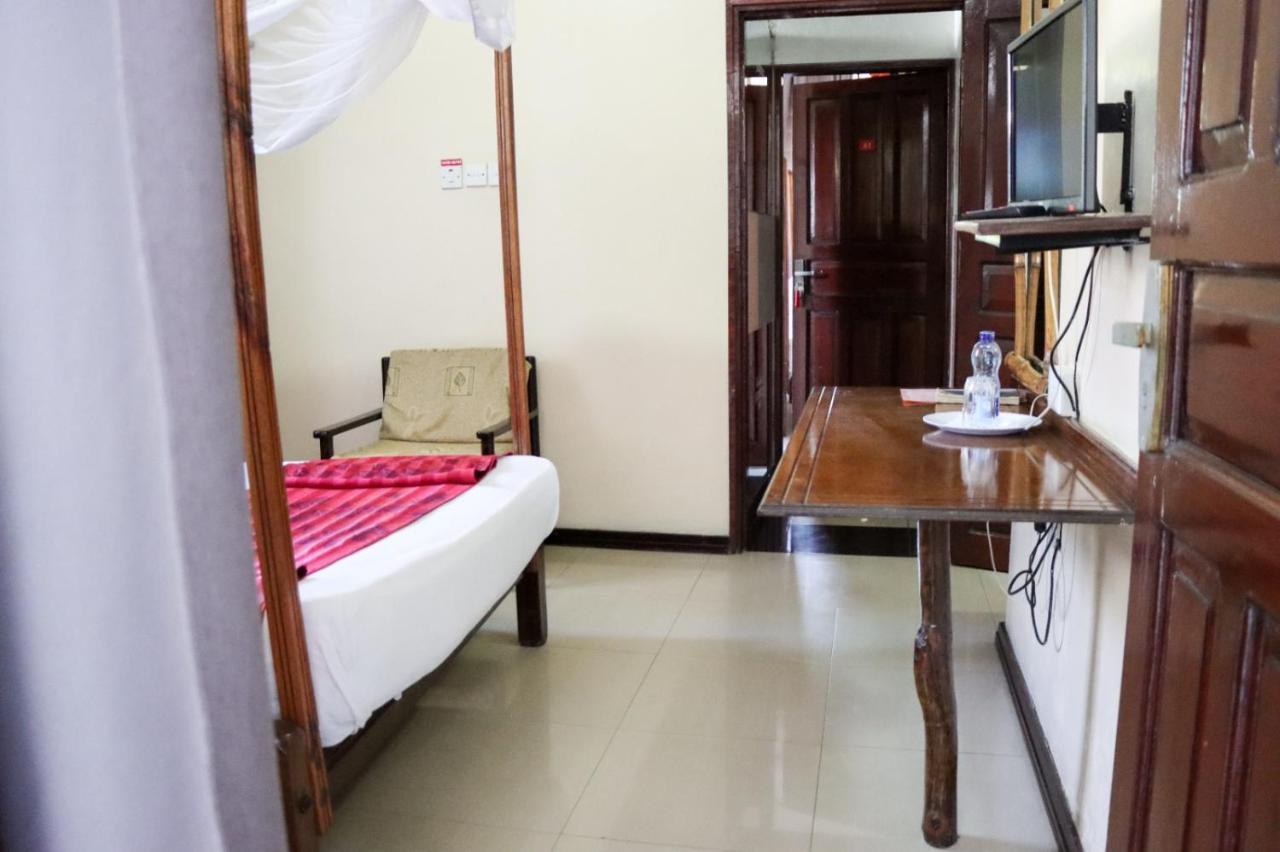 Darajani Hotel Mombasa Exterior foto