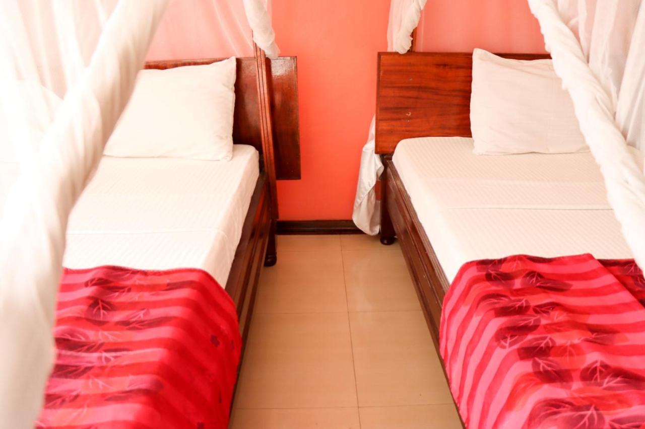 Darajani Hotel Mombasa Exterior foto
