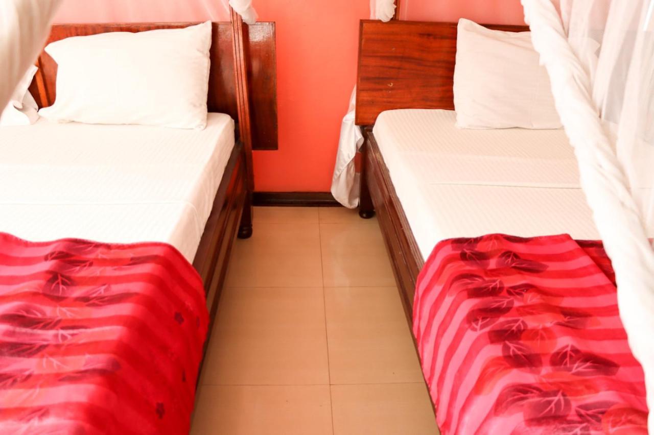Darajani Hotel Mombasa Exterior foto